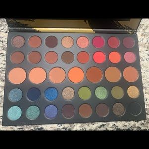 Morphe Dare to Create eyeshadow palette